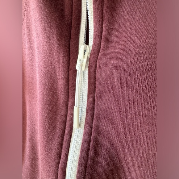 Nike* Tech Fleece Women’s Full Zip Hoodie - Picture 4 of 6